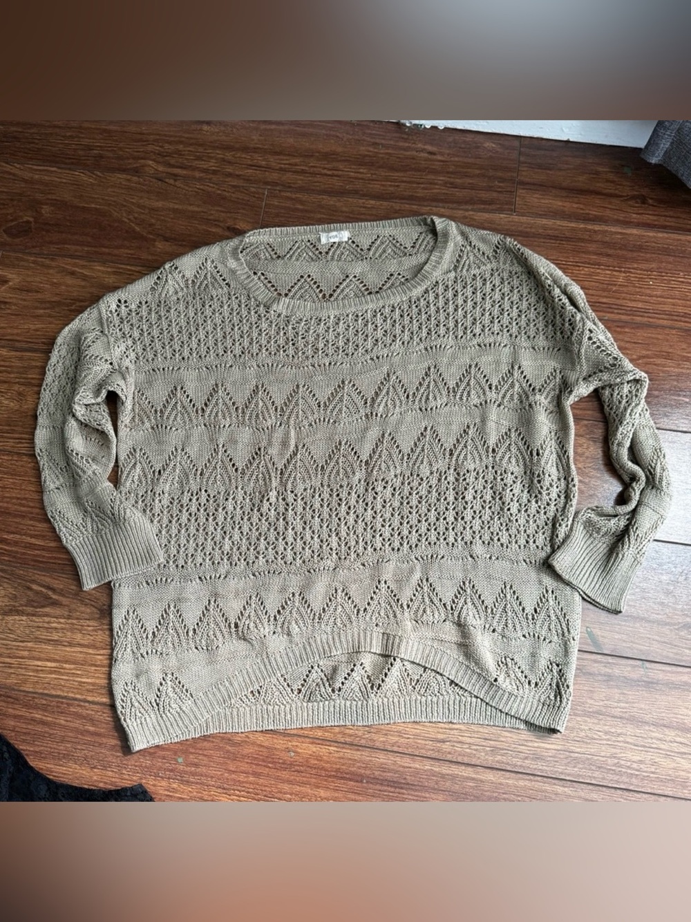 YDE knit long sleeve top